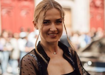 Braids: 6 καλοκαιρινά χτενίσματα για να δοκιμάσεις στις διακοπές