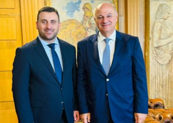 Δέσμευση Τσιάρα προς Αβραμόπουλο για γενναία αποζημίωση των κτηνοτρόφων