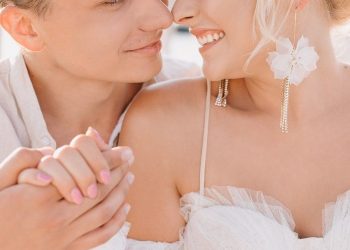 Ελλάδα: Οι Αμερικανοί θέλουν να κάνουν το γαμήλιο ταξίδι στην χώρα μας