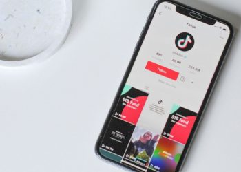 ΗΠΑ: Αγωγή κατά του TikTok για παραβίαση απορρήτου ανήλικων παιδιών