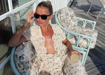 8 fresh αρώματα που σου φτιάχνουν τη διάθεση και «μυρίζουν καλοκαίρι»