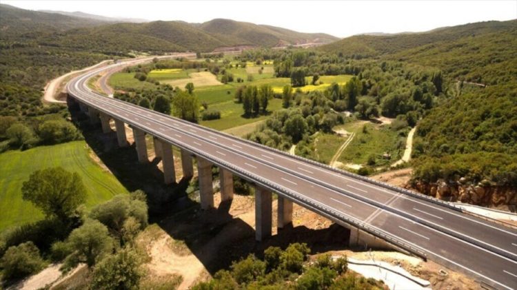 Ο τεράστιος δρόμος της Ελλάδας με τις 117 γέφυρες – Έχει 18 διόδια