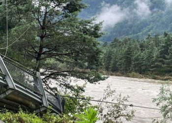 Ινδία: Τουλάχιστον 182 νεκροί από κατολισθήσεις – Επέμβαση του στρατού