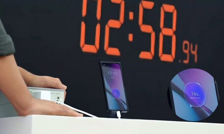 Είναι γεγονός: Πλήρης φόρτιση smartphone σε μόλις 4,5 λεπτά
