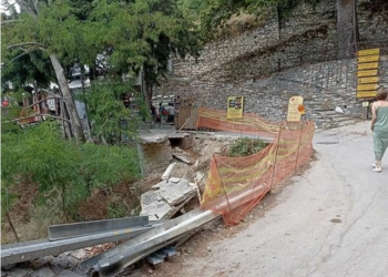 Φεύγουν οι τουρίστες από το Πήλιο – Εικόνες εγκατάλειψης σχεδόν ένα χρόνο μετά τις καταστροφικές πλημμύρες