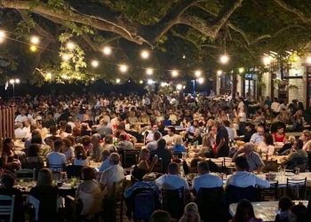 Ετήσιο Αντάμωμα της Φιλεκπαιδευτικής Αδελφότητας Τζούρτζιας: Μια εντυπωσιακή συνάντηση κάτω από τον πλάτανο γεμάτη συγκίνηση και υπερηφάνεια