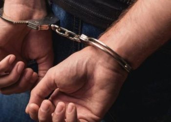 Σέρβιρε κοκαΐνη στους θαμώνες της καφετέριάς του