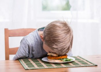Picky eater: Ο χαρακτήρας του παιδιού επηρεάζει το τι επιλέγει να φάει