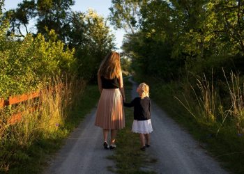 Την Παρασκευή η καταβολή του επιδόματος σε πολύτεκνες και τρίτεκνες αγρότισσες μητέρες