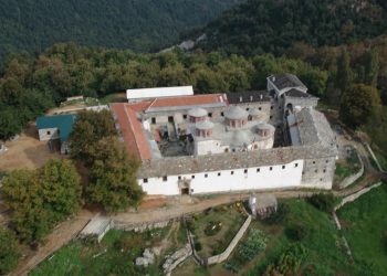 Η μονή στη Μαγνησία που είναι άβατο για τις γυναίκες