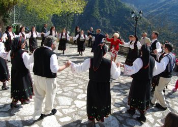 Η Αργιθεάτικη Παράδοση συνεχίζεται με το 2ο ΦΕΣΤΙΒΑΛ Παραδοσιακών χορών Συλλόγου Αργιθεατών Τρικάλων