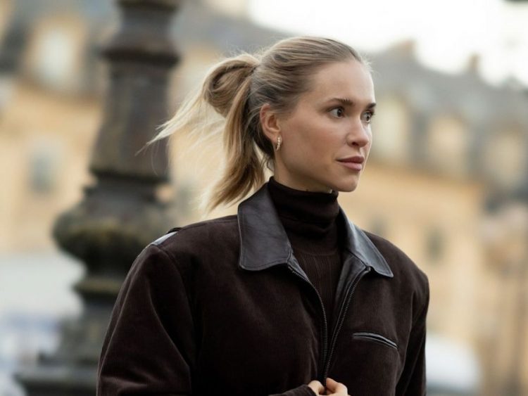 3 ultra chic εναλλακτικά buns από τις fashionistas που θα ανανεώσουν τον κλασικό κότσο σου