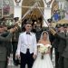 Ο εντυπωσιακός στρατιωτικός γάμος του Αχιλλέα Τόσκα και της Εβελίνας Κόφφα στην Παραλία Κατερίνης