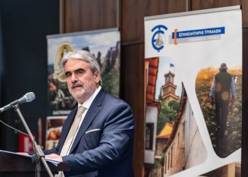 Παράταση καταβολής και αναστολή είσπραξης βεβαιωμένων στη ΔΟΥ οφειλών ζητά ο Βασίλης Γιαγιάκος