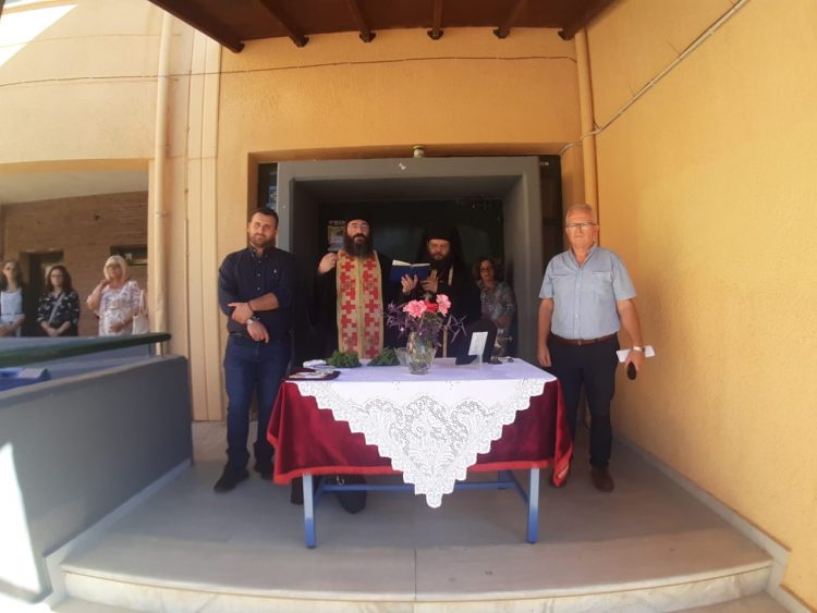 Λ. Αβραμόπουλος προς μαθητές: «Καλή και δημιουργική νέα σχολική χρονιά – Η πόρτα του γραφείου μου είναι πάντα ανοικτή για εσάς  ώστε να ακούω τις προτάσεις και τους προβληματισμούς σας»