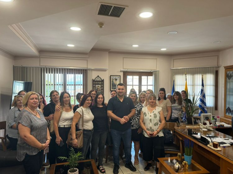 Δήμος Μετεώρων: Αναλαμβάνουν καθήκοντα οι 25 σχολικές καθαρίστριες στα σχολεία του Δήμου