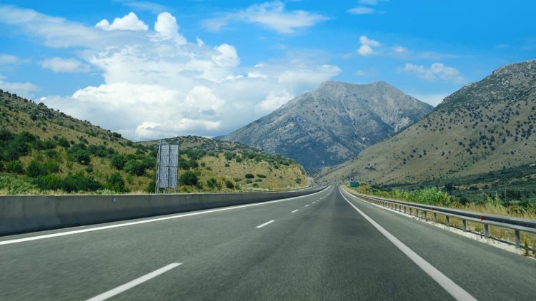 Αλλάζει ο δρόμος για το υψηλότερο χωριό της Ελλάδας -Πότε θα δοθεί στην κυκλοφορία