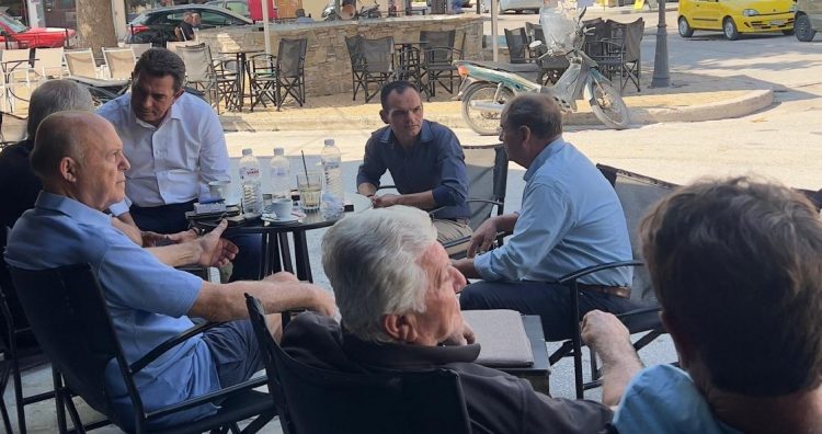 Στη Φαρκαδόνα ο Κώστας Σκρέκας στηρίζοντας τις δράσεις για  την ανασυγκρότηση της περιοχής