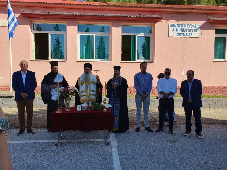 Αγιασμοί σχολείων από τον Σεβασμιώτατο Μητροπολίτη Σταγών και Μετεώρων κ. Θεόκλητο