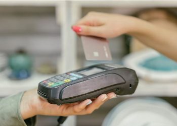 ΟΕΒΕ ΤΡΙΚΑΛΩΝ: «Να αποσυρθεί από το Ν/Σ περί Ψηφιακού Τέλους η πρόβλεψη επιβολής του στις συνδρομές καταβαλλόμενες σε επαγγελματικά επιμελητήρια, ενώσεις, συλλόγους και σωματεία»