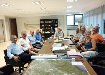 Έπεσαν οι υπογραφές για το έργο «εκπαιδευτικό χιονοδρομικό Κέντρο» στην θέση Κάναλος Κισσάβου   