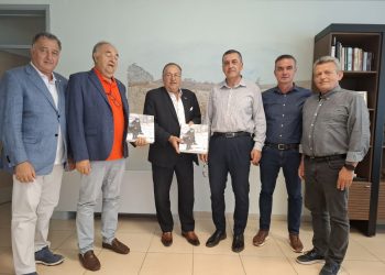 Συνάντηση Δημ. Κουρέτα με τον Ύπατο Πρόεδρο Ομογενειακής Οργάνωσης