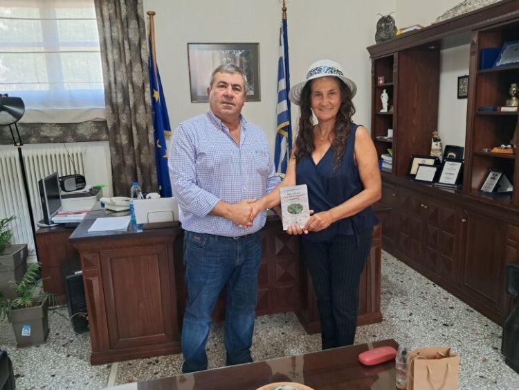 «Σαν γλυκό του κουταλιού νεράτζι»