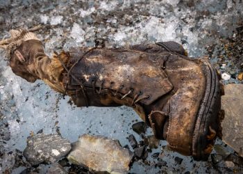 Φως σε μυστήριο 100 ετών του Έβερεστ: Βρέθηκαν λείψανα του χαμένου ορειβάτη;
