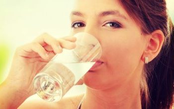 Νερό με υδρογόνο: Πιθανά οφέλη – Τι δείχνουν έρευνες