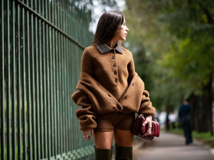 10 ultra stylish looks για να πάρεις και εσύ ζακέτα μαζί σου