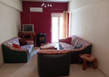 ΤΡΙΚΑΛΑ | ΕΝΟΙΚΙΑΖΕΤΑΙ επιπλωμένο διαμέρισμα 3ου ορόφου κοντά στη ΣΜΥ