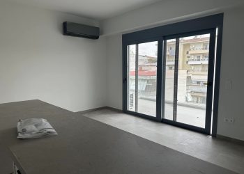 ΤΡΙΚΑΛΑ | ΕΝΟΙΚΙΑΖΕΤΑΙ νεόδμητο διαμέρισμα 5ου ορόφου 67τμ κοντά στην πλατεία Βουβής
