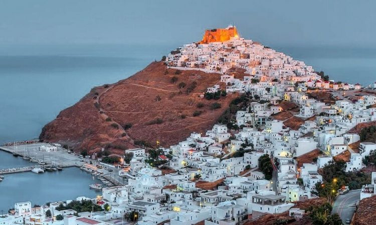 Ποια είναι η πεταλούδα του Αιγαίου που είναι μέσα τα επτά «κρυμμένα πετράδια» του κόσμου