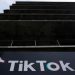 Οι εισαγγελείς 14 πολιτειών προσφεύγουν στη δικαιοσύνη κατά του TikTok – «Βλάπτει την ψυχική υγεία»