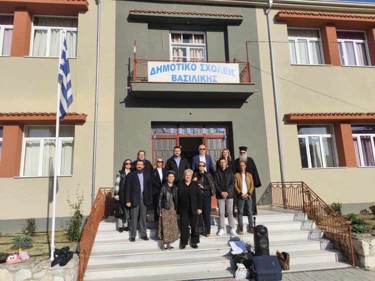 Στο πλήρως αναβαθμισμένο Δημοτικό Σχολείο Βασιλικής ο Δήμαρχος Μετεώρων Λευτέρης Αβραμόπουλος