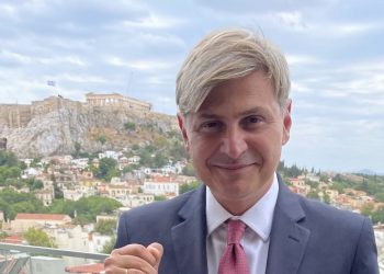 Επίσκεψη κι εκδήλωση του υποψήφιου Προέδρου ΣΥΡΙΖΑ ΠΣ Νικόλα Φαραντούρη στα Τρίκαλα