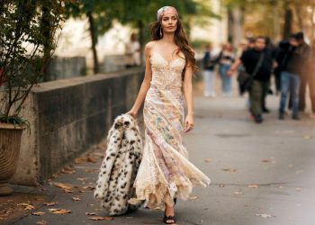 Πώς το bohemian girl έγινε η ηρωίδα του φθινοπώρου; Τα styling tips για να υιοθετήσεις την τάση