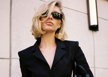 Κοντό καρέ: Curly bob, laser & sleek bob χαρίζουν μία «quiet luxury» που θα θες να δοκιμάσεις τώρα