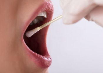 Εθελοντική προσφορά δωρεάς μυελού οστών
