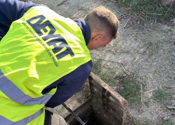 Συνεχής καθαρισμός φρεατίων από τη ΔΕΥΑΤ – 1.786 σε 60 ημέρες