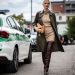 Last minute call: 7 stylish σύνολα με φόρεμα & μπότες για να βάλεις σήμερα