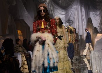 Τhe Gilded Age: Μήπως τα πρόσφατα fashion weeks έφεραν το τέλος του quiet luxury;
