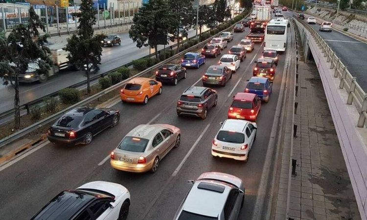 Τέλη κυκλοφορίας 2025: Πότε αναρτώνται – Οι τελικές τιμές