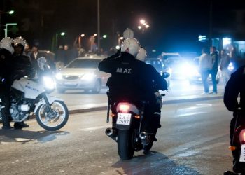 “Κόντρες” με μηχανές στα Τρίκαλα: Χειροπέδες σε ημεδαπό για επικίνδυνους ελιγμούς