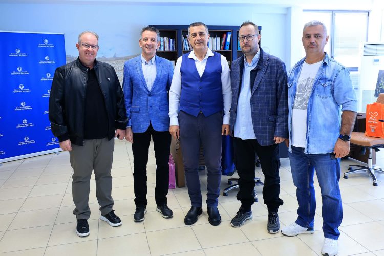 Ευχές για την ονομαστική του εορτή δέχθηκε ο Περιφερειάρχης Θεσσαλίας Δημ. Κουρέτας