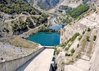 Περιφέρεια Θεσσαλίας : Σύσκεψη φορέων για  υδατικό πρόβλημα και Αχελώο  συγκαλεί ο Δημ. Κουρέτας
