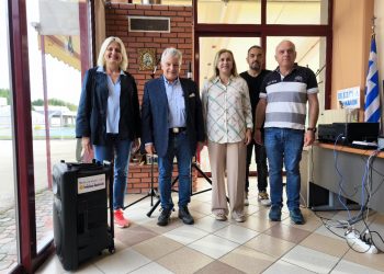 Δωρεά στο Ενιαίο Ειδικό Επαγγελματικό Γυμνάσιο & Λύκειο Τρικάλων