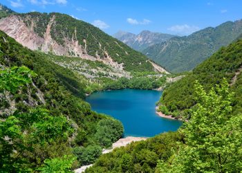Στεφανιάδα: Ο παράδεισος της νεότερης φυσικής λίμνης στην Ελλάδα