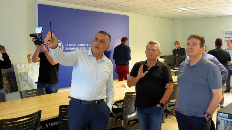 Η αποτελεσματική λειτουργία του Κέντρου Πολιτικής Προστασίας στο επίκεντρο της συνάντησης του Περιφερειάρχη Δ. Κουρέτα με τον Υπουργό Μιχ. Χρυσοχοίδη