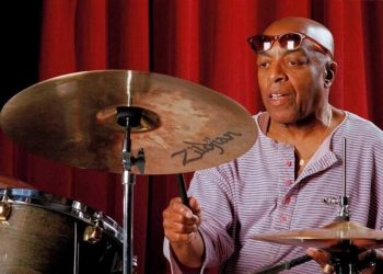 Πέθανε ο θρυλικός ντράμερ της τζαζ Roy Haynes